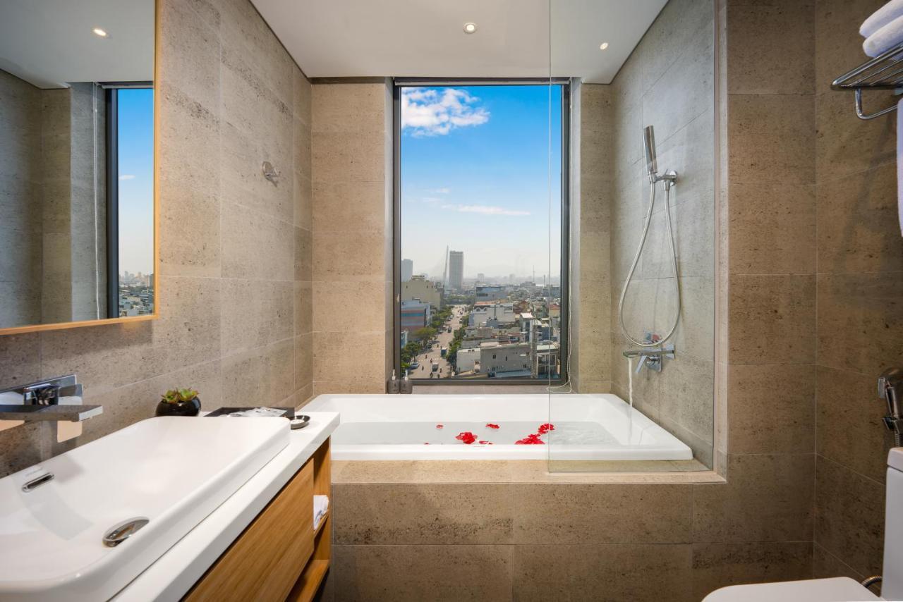 Estrella Boutique Hotel Дананг Екстериор снимка