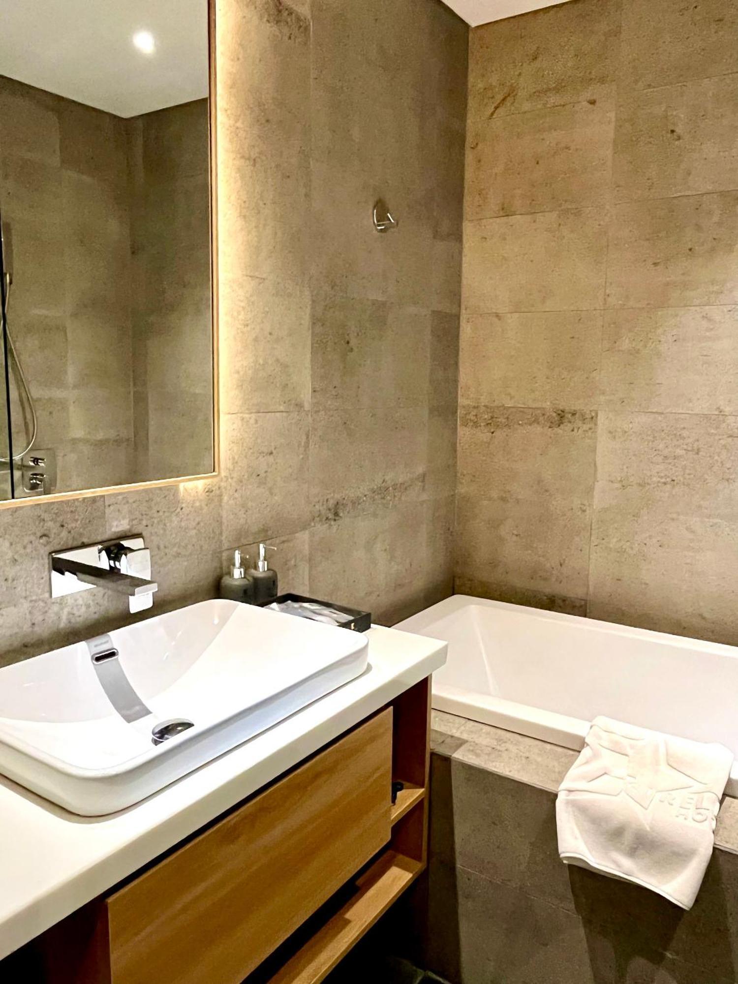 Estrella Boutique Hotel Дананг Екстериор снимка
